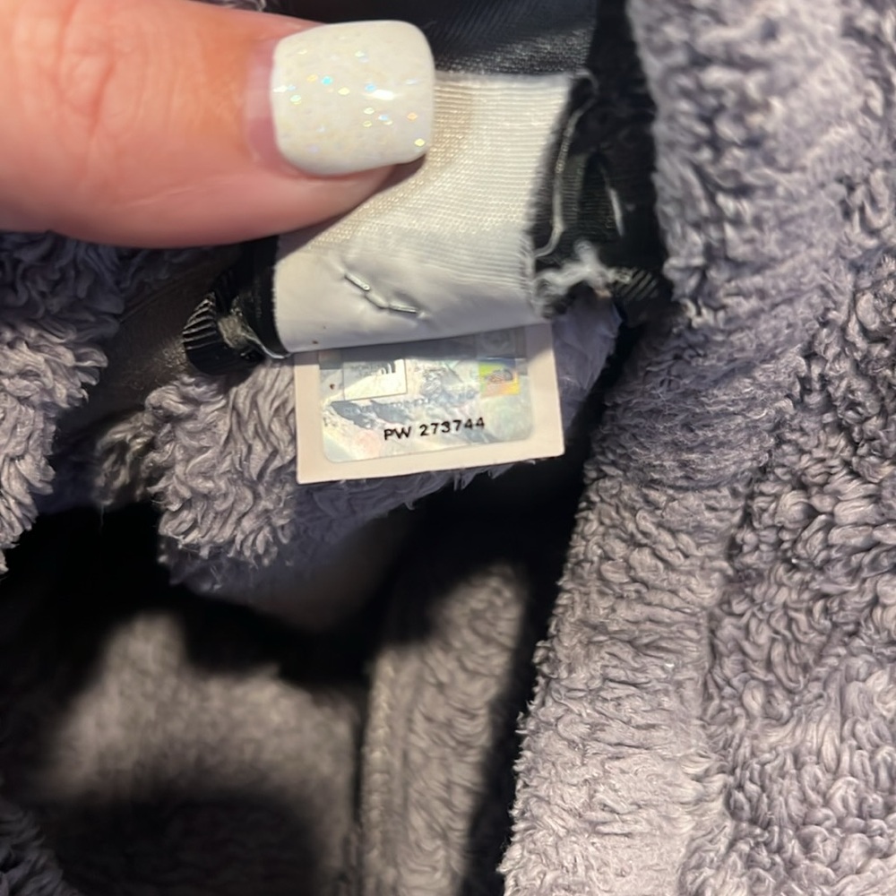 The North Face Womens (M) Gray Fuzzy Fleece Full Zip Teddy Jacket - Picture 6 of 9